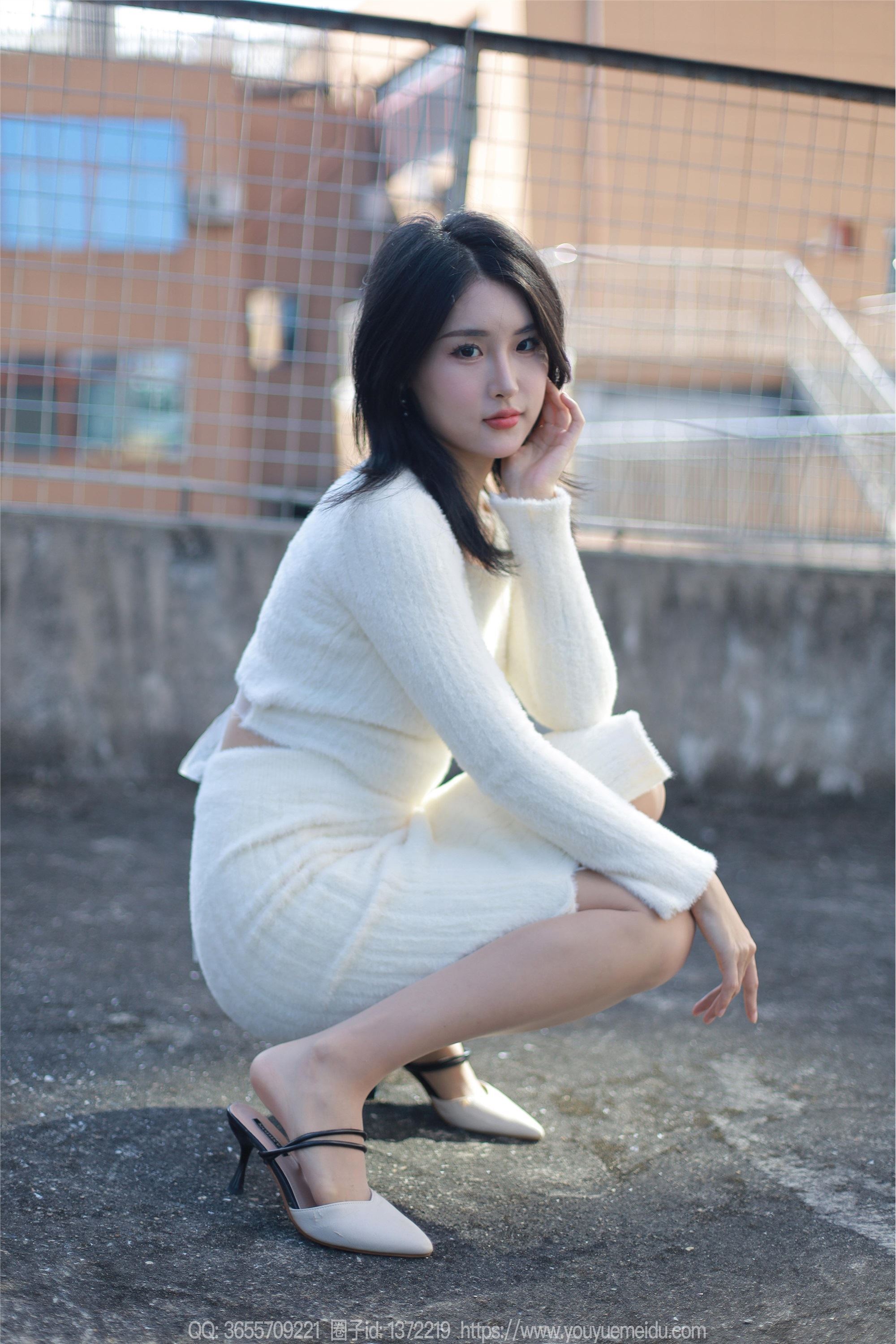 IESS异思趣向  2023.12.13 丝享家 1610 小宝《雪白的毛衣》